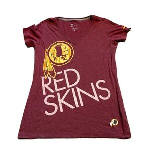 Nike Redskins V-neck T-shirt Large Red Gold Women’s Commanders